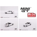 MINI GT - BMW 7.40 White - 1:64 Ölçek